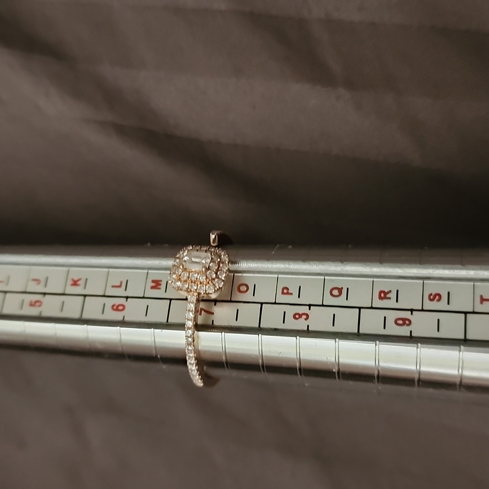 Bony Levy Diamond Ring - Picture 9 of 9